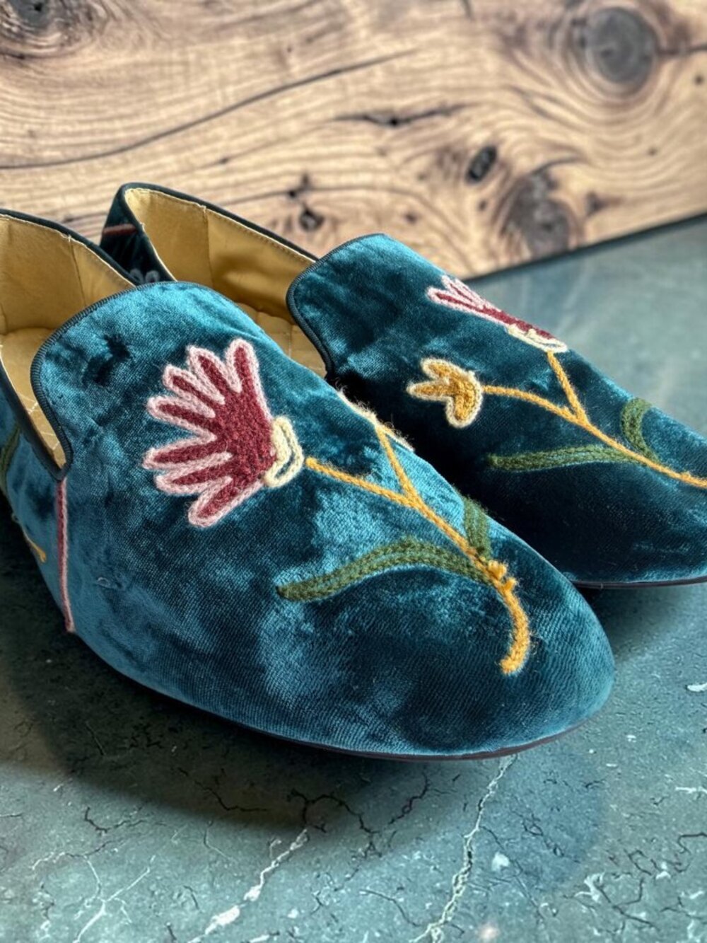 Birdies Starling Embroidered Flat Blue Flat Velvet W 11 Teal Blue Flora Velvet - Picture 15 of 16